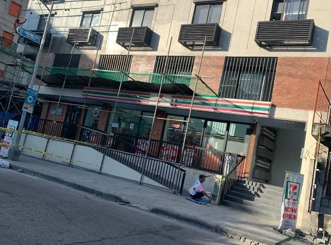 Filmore Suites